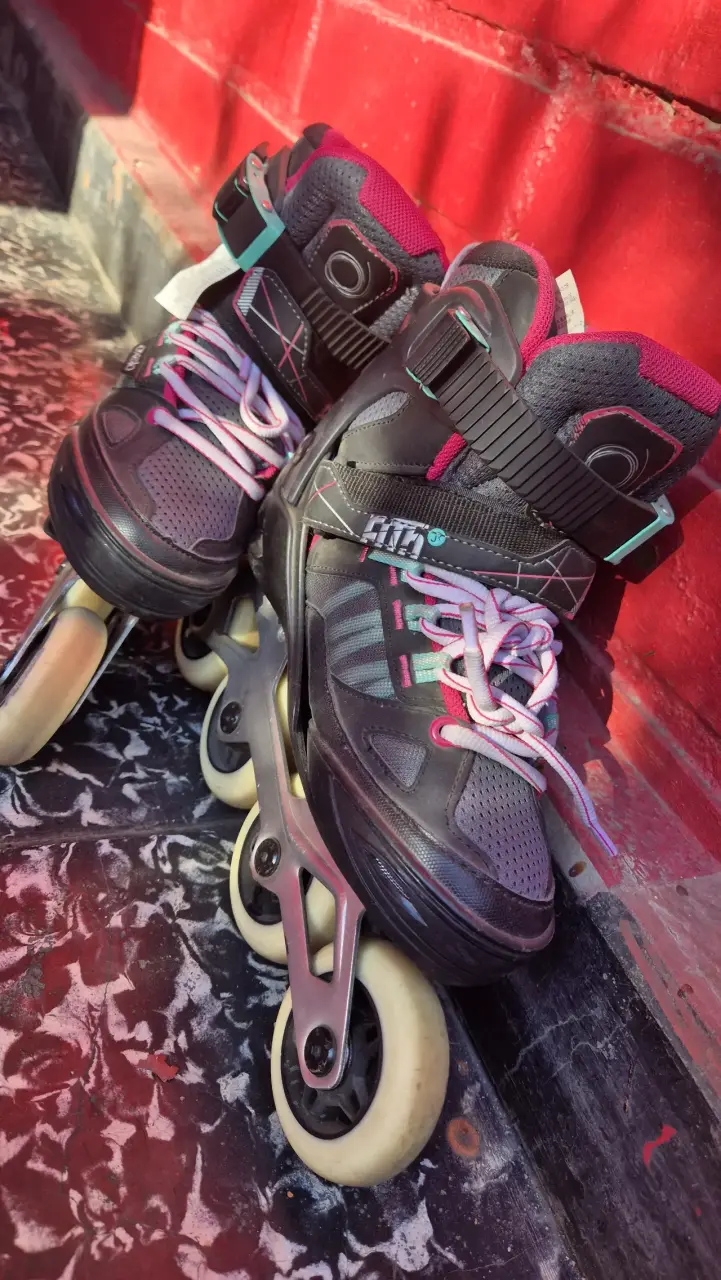 Patines en línea Oxelo Fit 5 negros con rosa - 3
