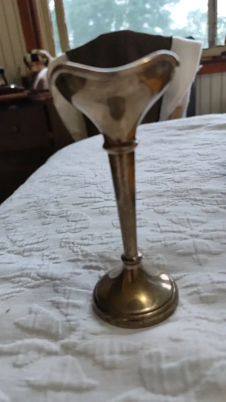 Candelabro de metal vintage