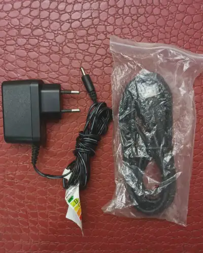Decodificador Entel con control remoto y accesorios - miniatura 5