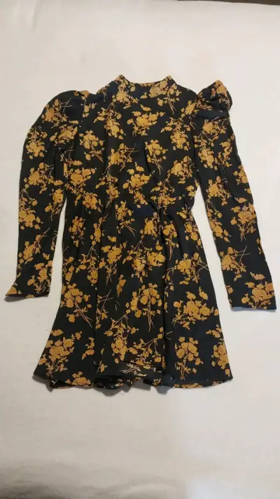 Vestido floral negro y dorado Shein - miniatura 1