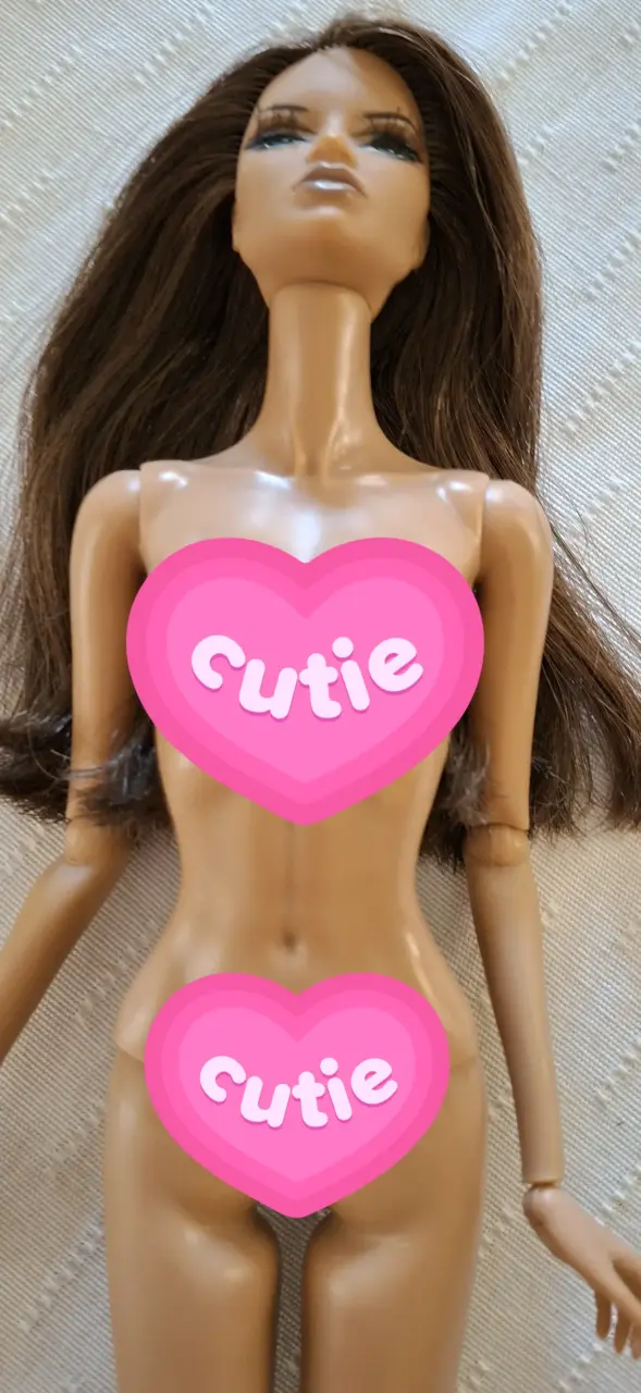 Muñeca articulada de moda con cabello largo - 3