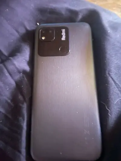 se vende Redmi 10A l - miniatura 1