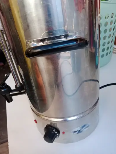 Calentador de agua eléctrico de acero inoxidable - miniatura 4