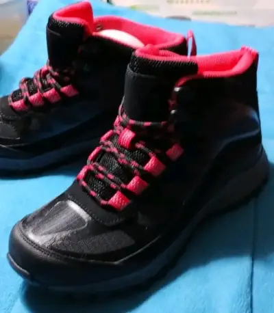 Botas de senderismo negras y rosadas para mujer - miniatura 4