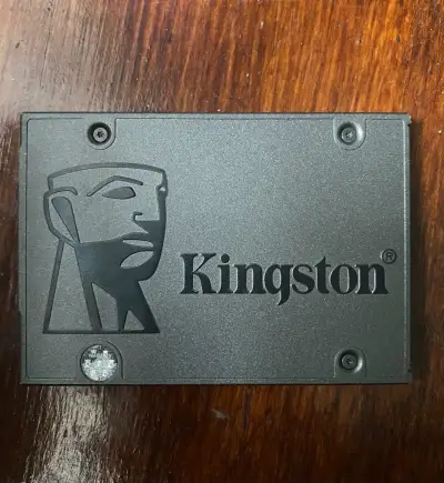 SSD Kingston 240GB 2.5” SATA - miniatura 1