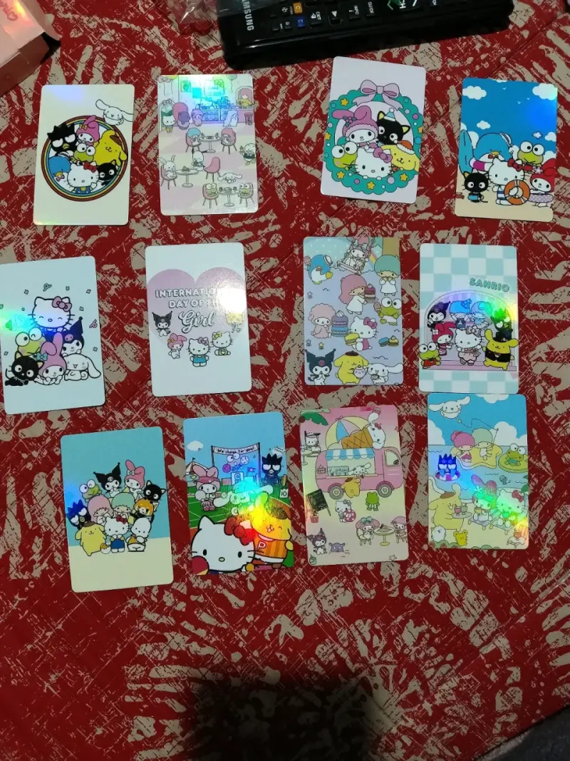 Set de tarjetas coleccionables Sanrio con personajes