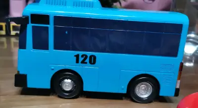 Tayo original con sonido, luces y movimientos. - miniatura 6