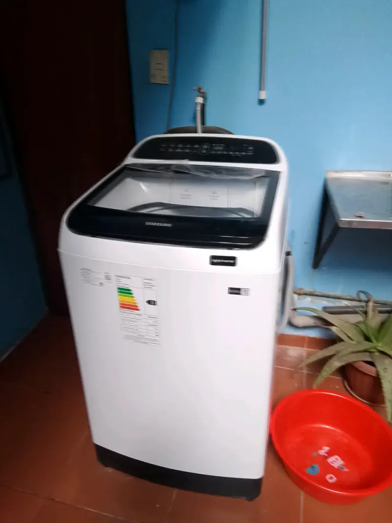 Lavadora Samsung carga 5kg - 1