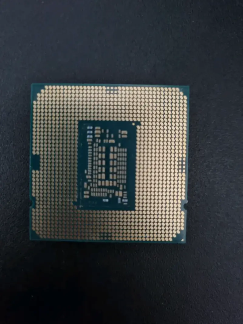 Procesador Intel Core i3-10105F 3.70GHz - 2