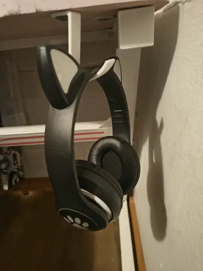 Auriculares inalámbricos con orejas de gato y luces LED - miniatura 6