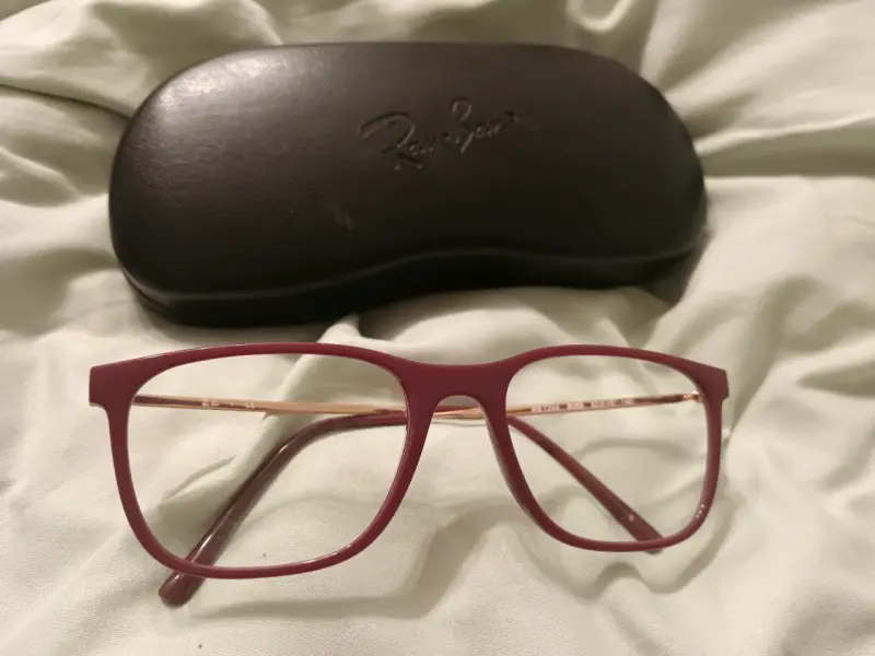 Gafas Ray-Ban rojas con estuche original - 1