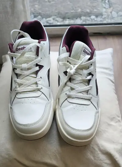 Zapatillas deportivas Reebok blancas y burdeos - miniatura 1