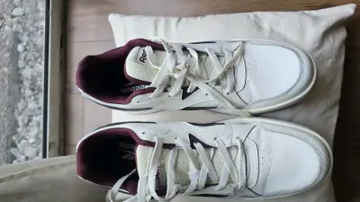 Zapatillas deportivas Reebok blancas y burdeos - miniatura 5
