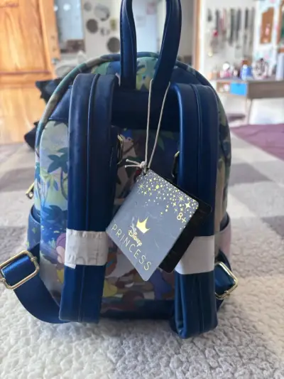 Mochila Disney Loungefly Blanca Nieves - miniatura 4