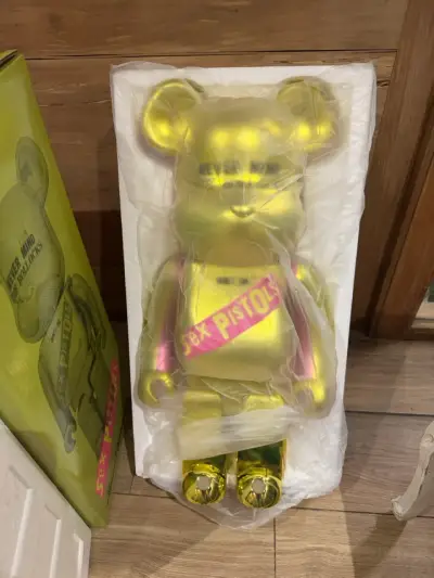 Figura de colección Sex Pistols Bearbrick 1000%% - miniatura 3