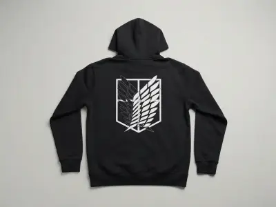 Polerón negro con diseño de  Shingeki no Kyojin - miniatura 2