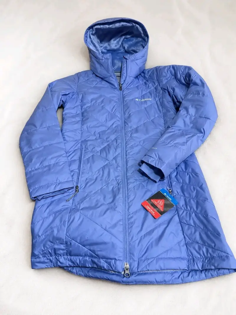 Chaqueta larga celeste Columbia con capucha