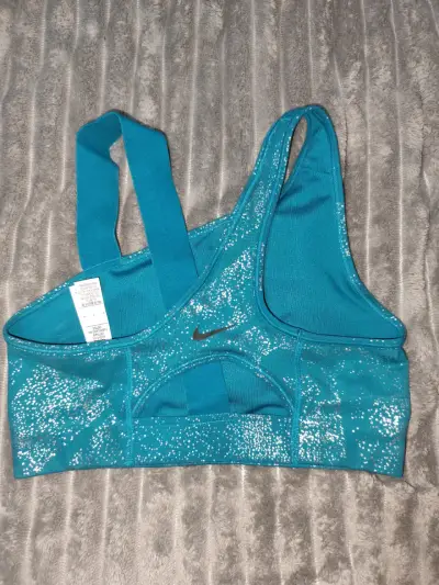 Top deportivo azul con brillo Nike - miniatura 2