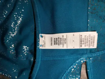 Top deportivo azul con brillo Nike - miniatura 3