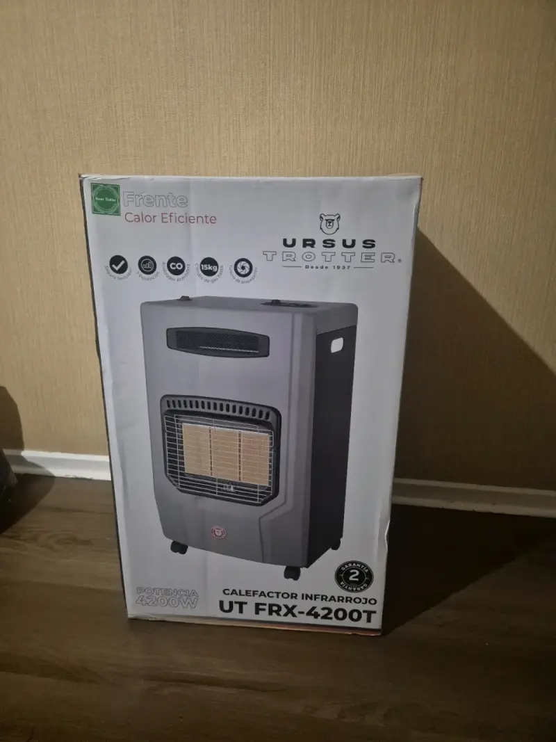 Calefactor infrarrojo Ursus Trotter UT FRX-4200T - 1