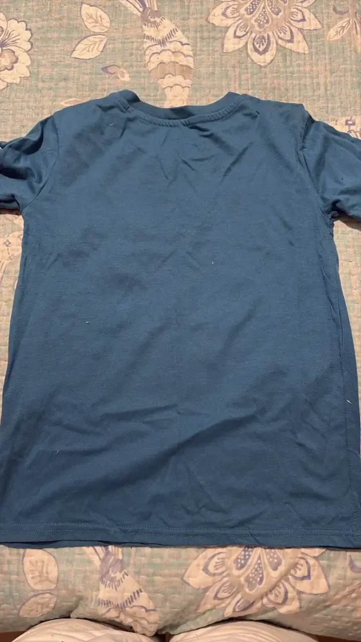 Polera azul con diseño de skate para niño - 2