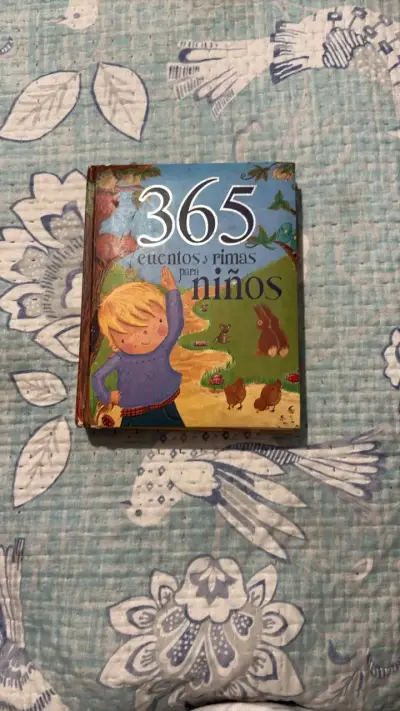 Libro 365 Cuentos y Rimas para Niños - miniatura 1