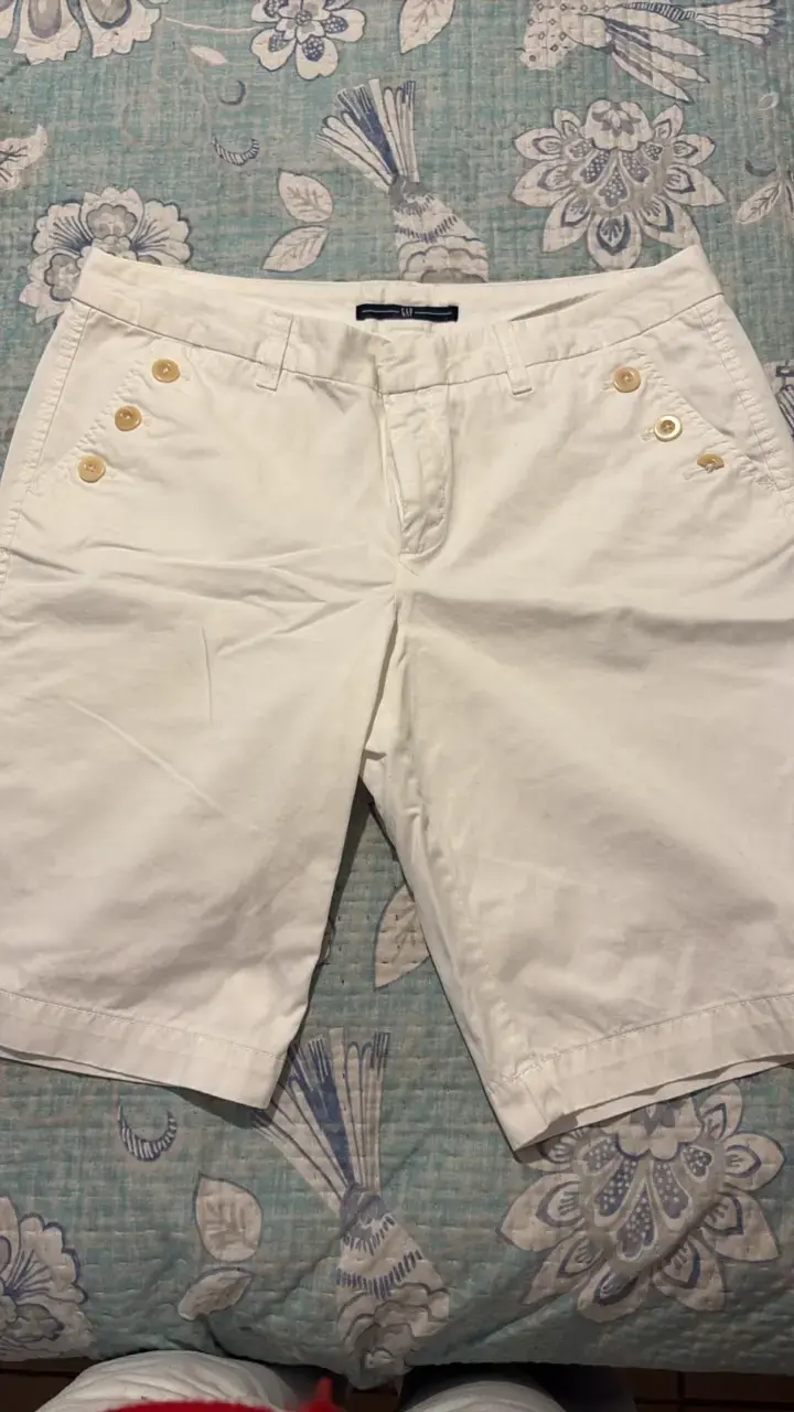 Bermudas blancas de algodón para mujer - 1