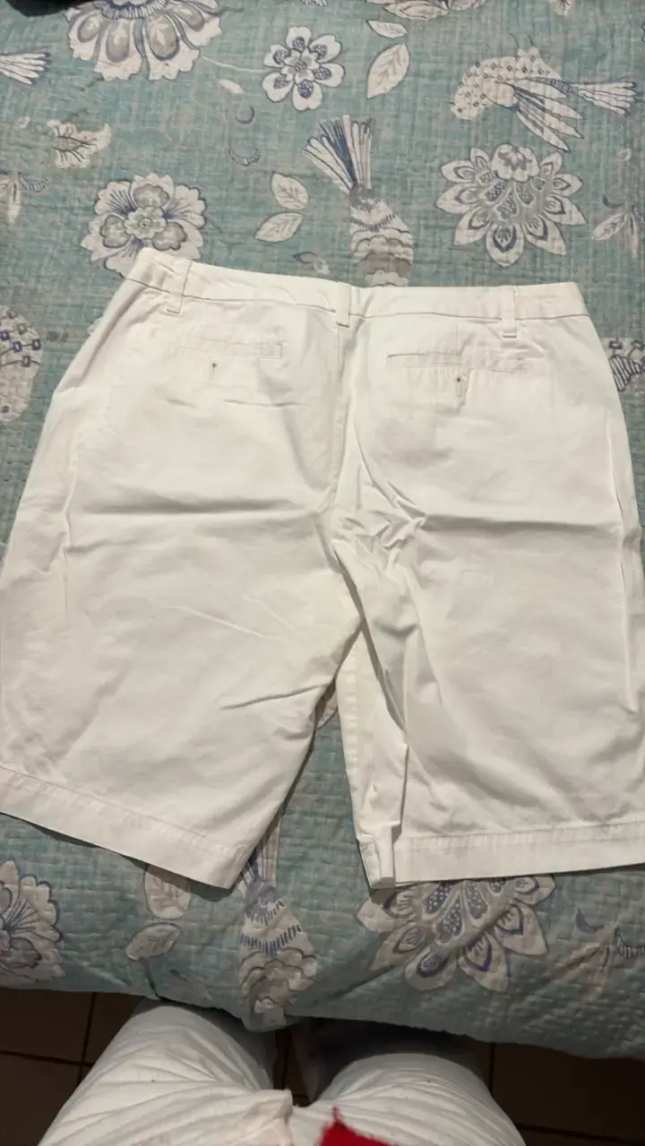 Bermudas blancas de algodón para mujer - 3