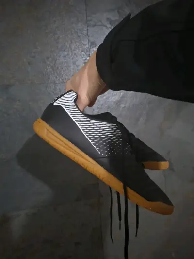 Zapatillas de Futsal Decathlon Futsal 100 Negras - miniatura 5