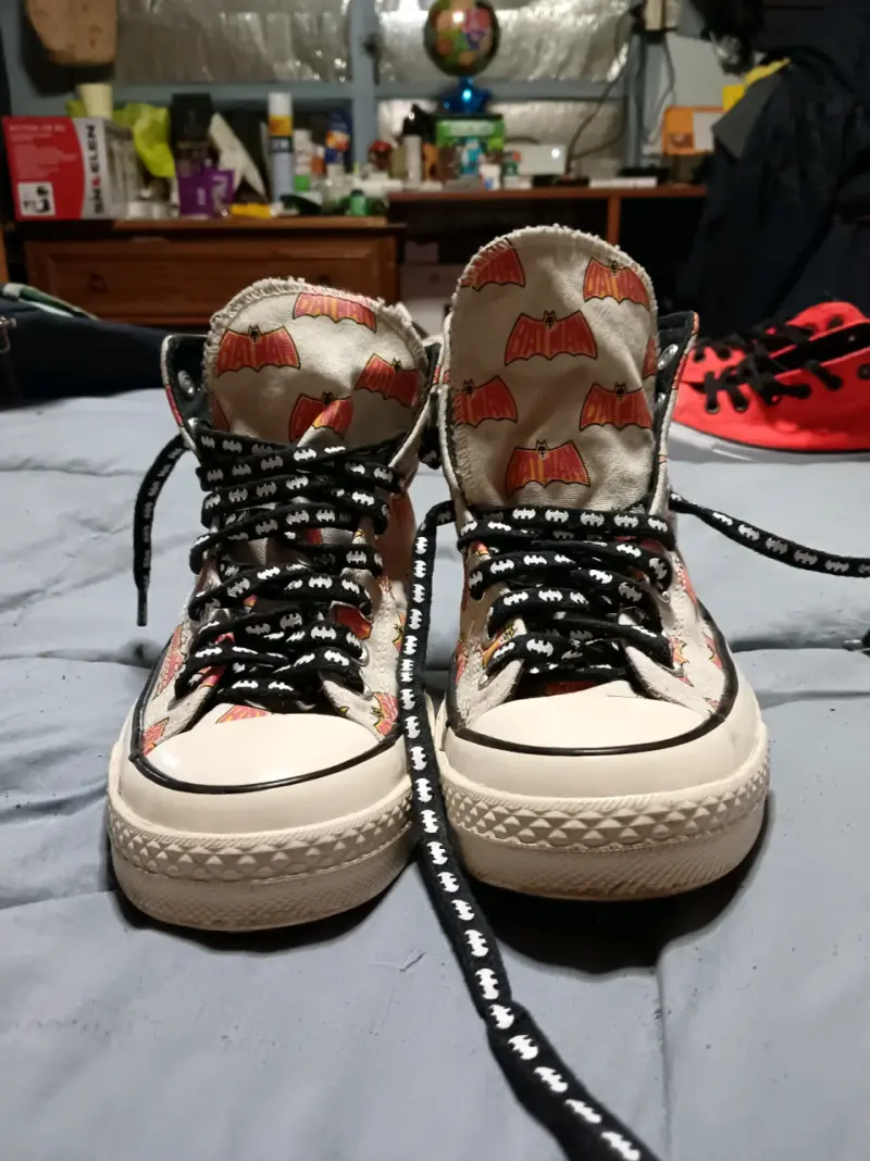 Zapatillas Converse Batman edición especia - 1