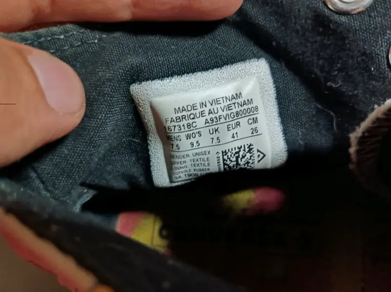 Zapatillas Converse Batman edición especia - 5