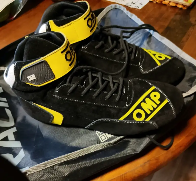Botines de automovilismo OMP negros y amarillos - 2