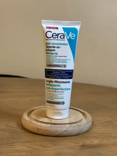 Limpiador facial anti-imperfecciones CeraVe 118ml - miniatura 1