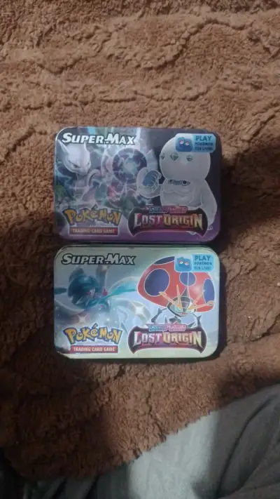 Latas Pokémon Super-Max Lost Origin con Cartas - miniatura 1