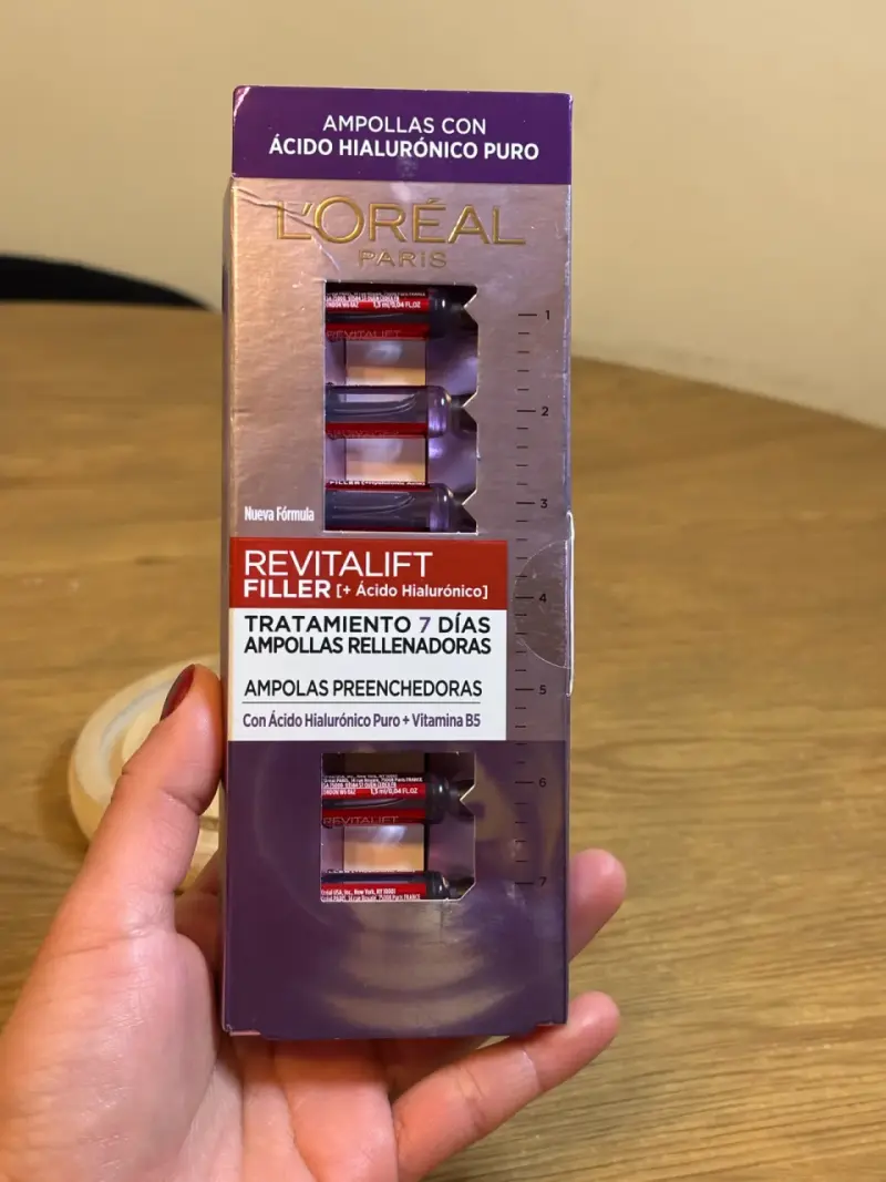 Ampollas L'Oréal Revitalift Filler con Ácido Hialurónico - 1