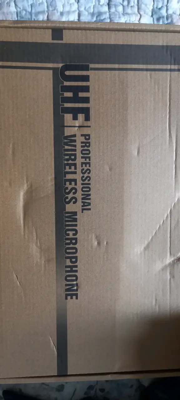 Sistema de micrófono inalámbrico UHF GLXD4 - 4