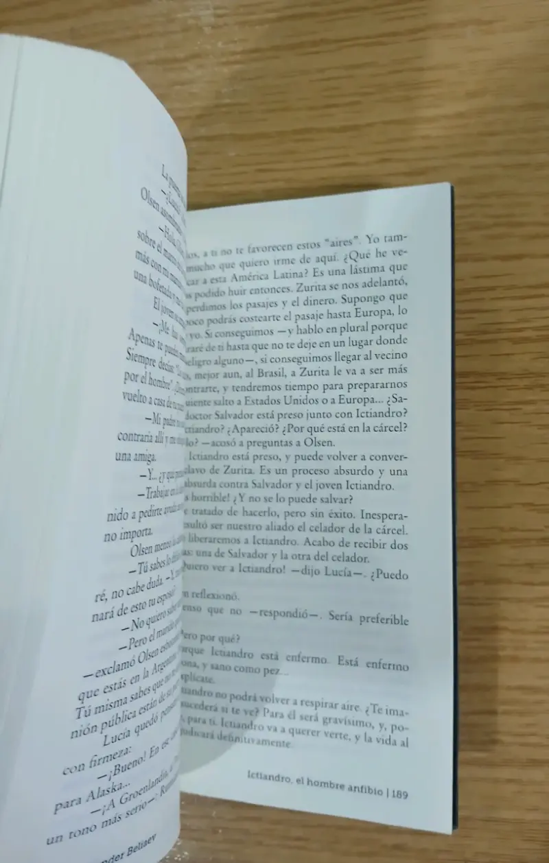 Libro 'El Hombre Anfibio' de Alexander Beliaev - 4