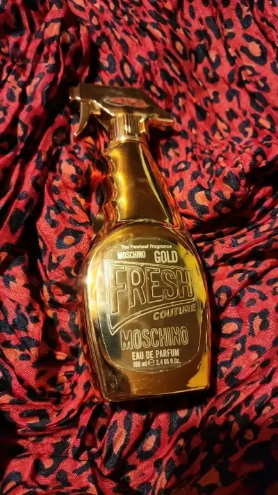 Perfume Moschino Gold Fresh Couture 100 ml - miniatura 1