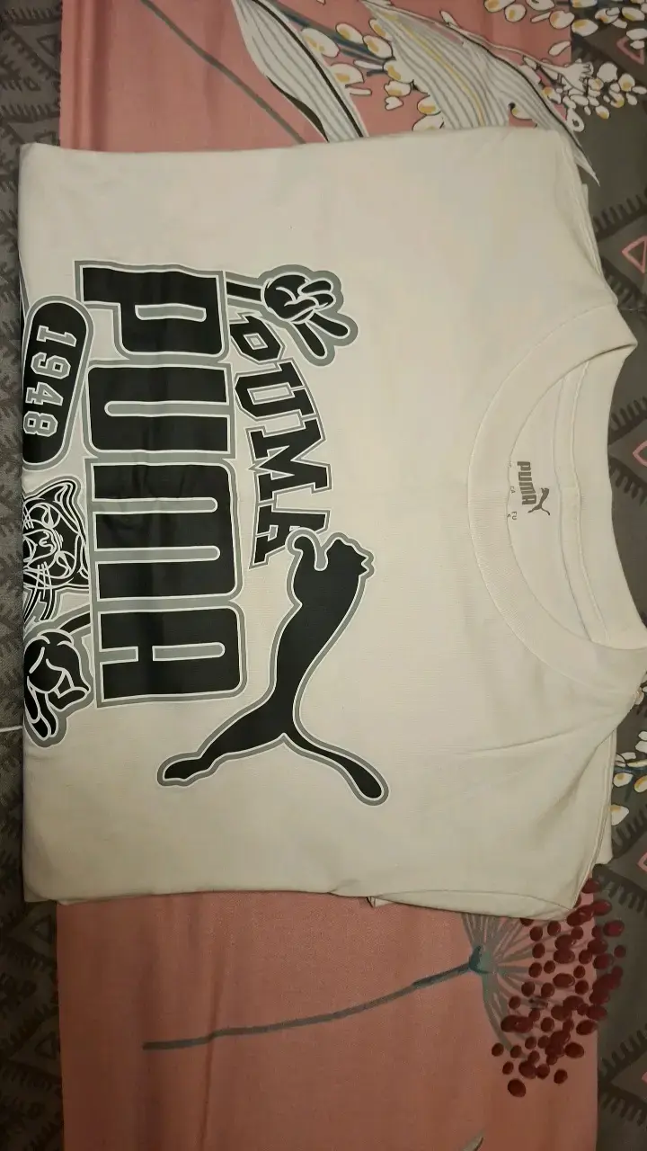 Polera blanca Puma con logo grande - 1