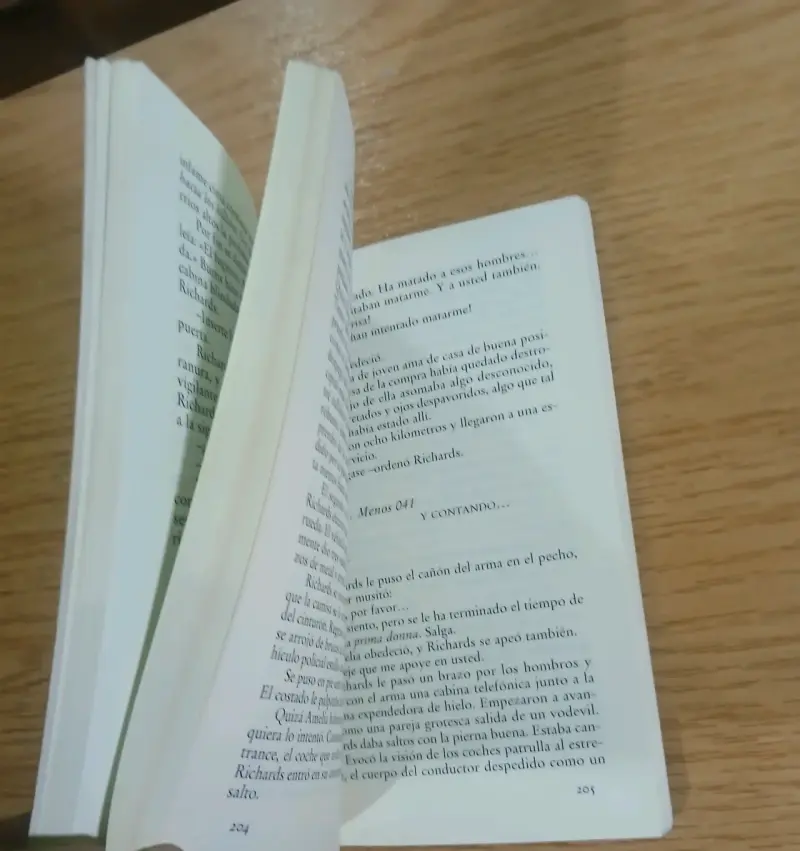 Libro 'El Fugitivo' de Stephen King en buen estado - 3
