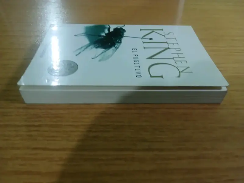 Libro 'El Fugitivo' de Stephen King en buen estado - 5