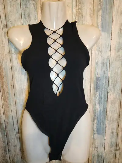 Body de encaje negro con mangas largas - miniatura 3