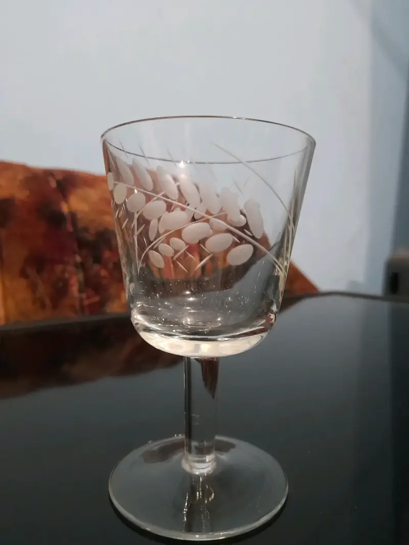 Copa de cristal grabada elegante - 2