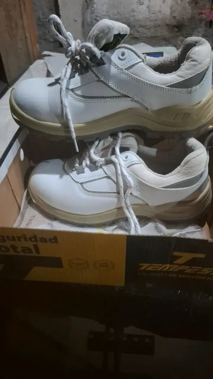 Zapatos de seguridad blancos Tempest