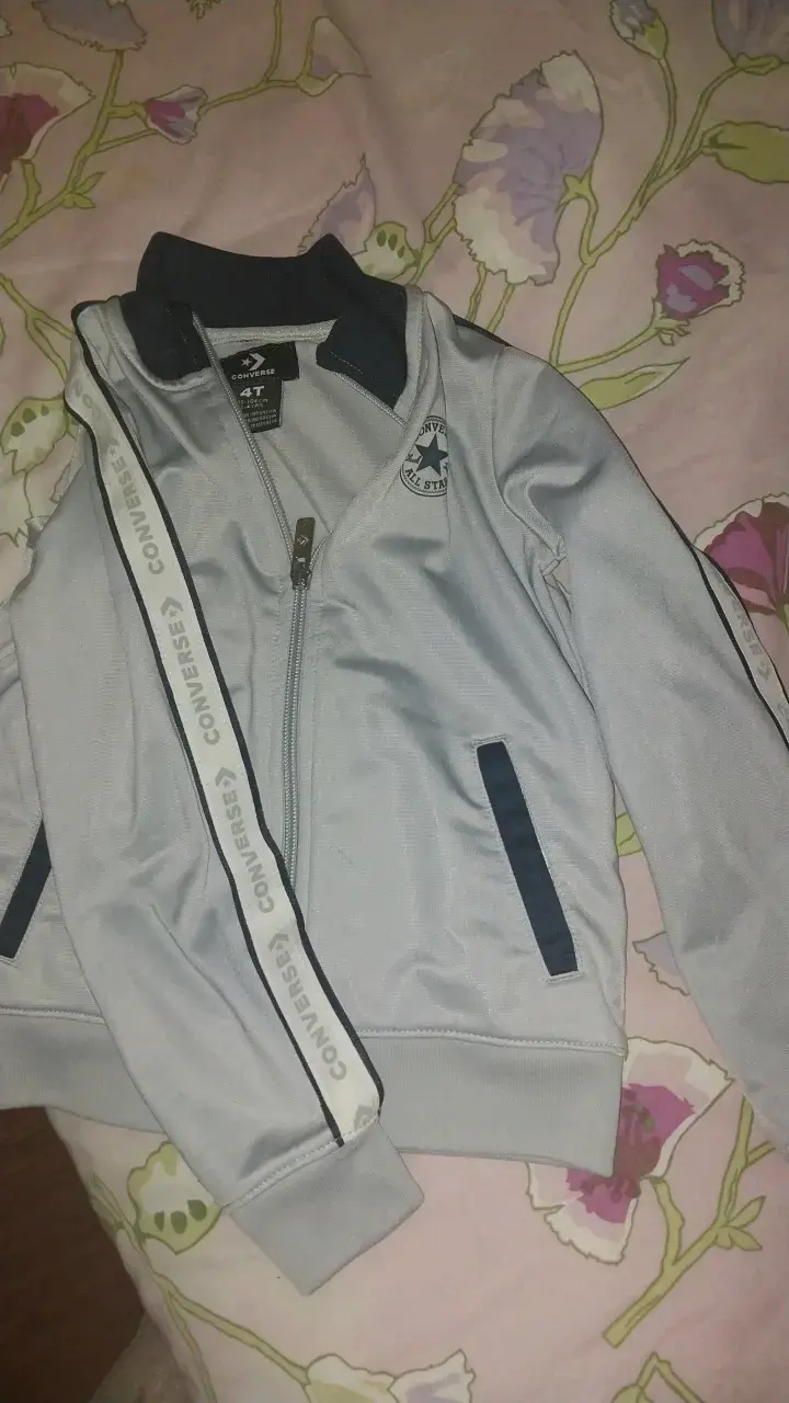 Chaqueta deportiva gris para niño Converse - 2