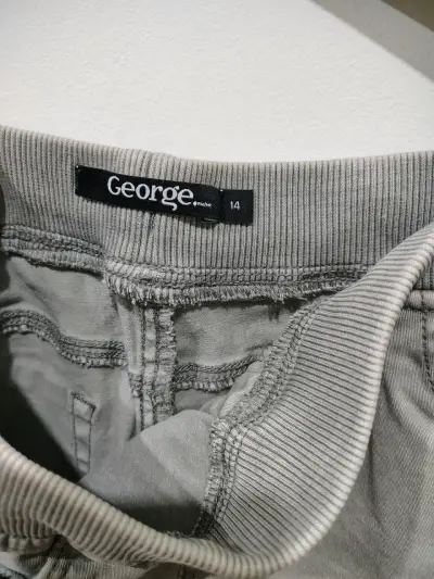 Shorts grises para niña - miniatura 3