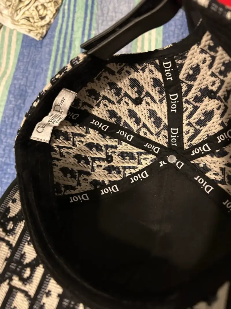 Gorra Dior monograma en buen estado - 2