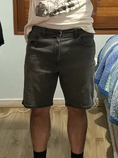 Shorts de mezclilla gris Wrangler para hombre - miniatura 3