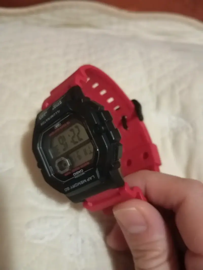 Reloj Casio Digital - 3