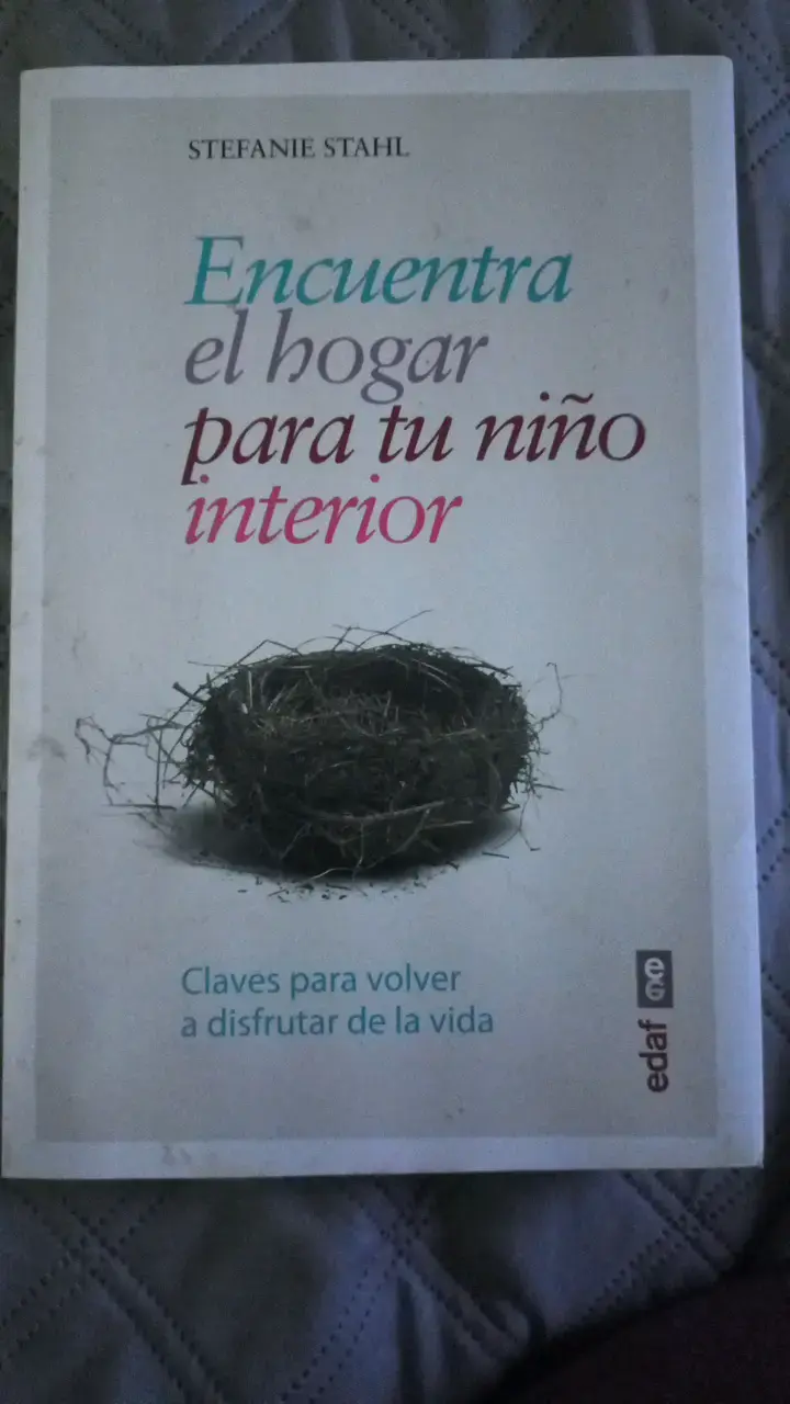 Libro 'Encuentra el hogar para tu niño interior' de Stefanie Stahl